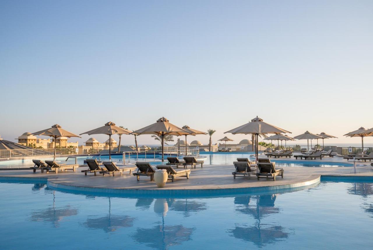 Serenity Alpha Beach - Ex Serenity Makadi Beach Eksteriør billede The pool at the hotel