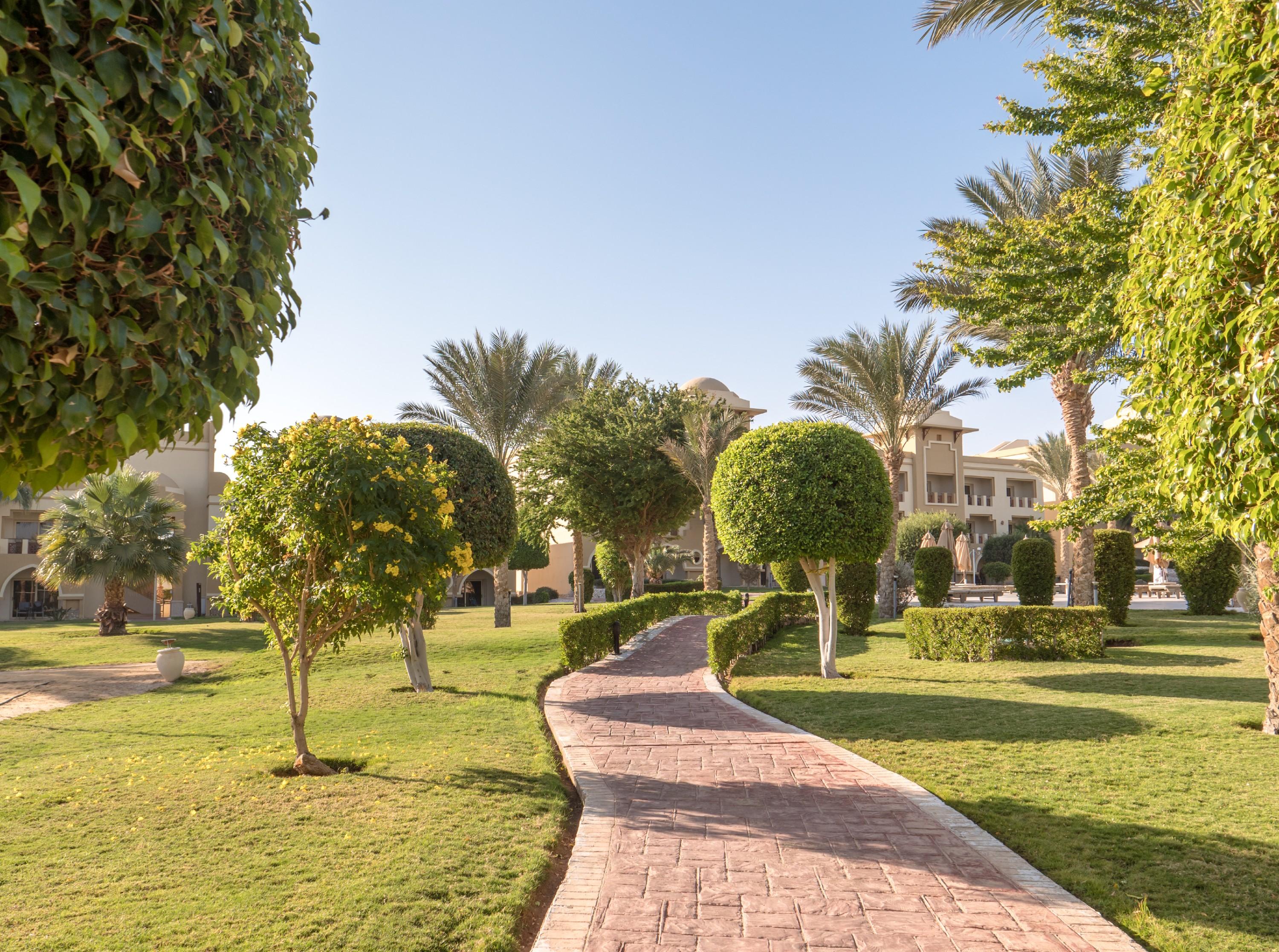 Serenity Alpha Beach - Ex Serenity Makadi Beach Eksteriør billede Al-Fayz residential compound
