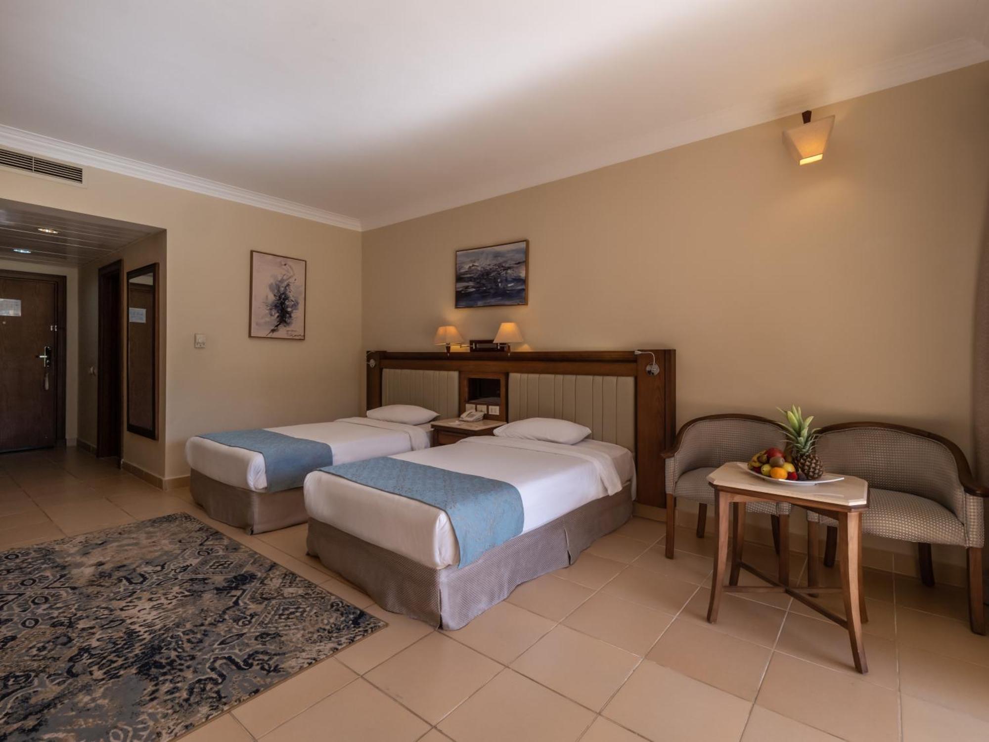 Serenity Alpha Beach - Ex Serenity Makadi Beach Værelse billede A room at the hotel