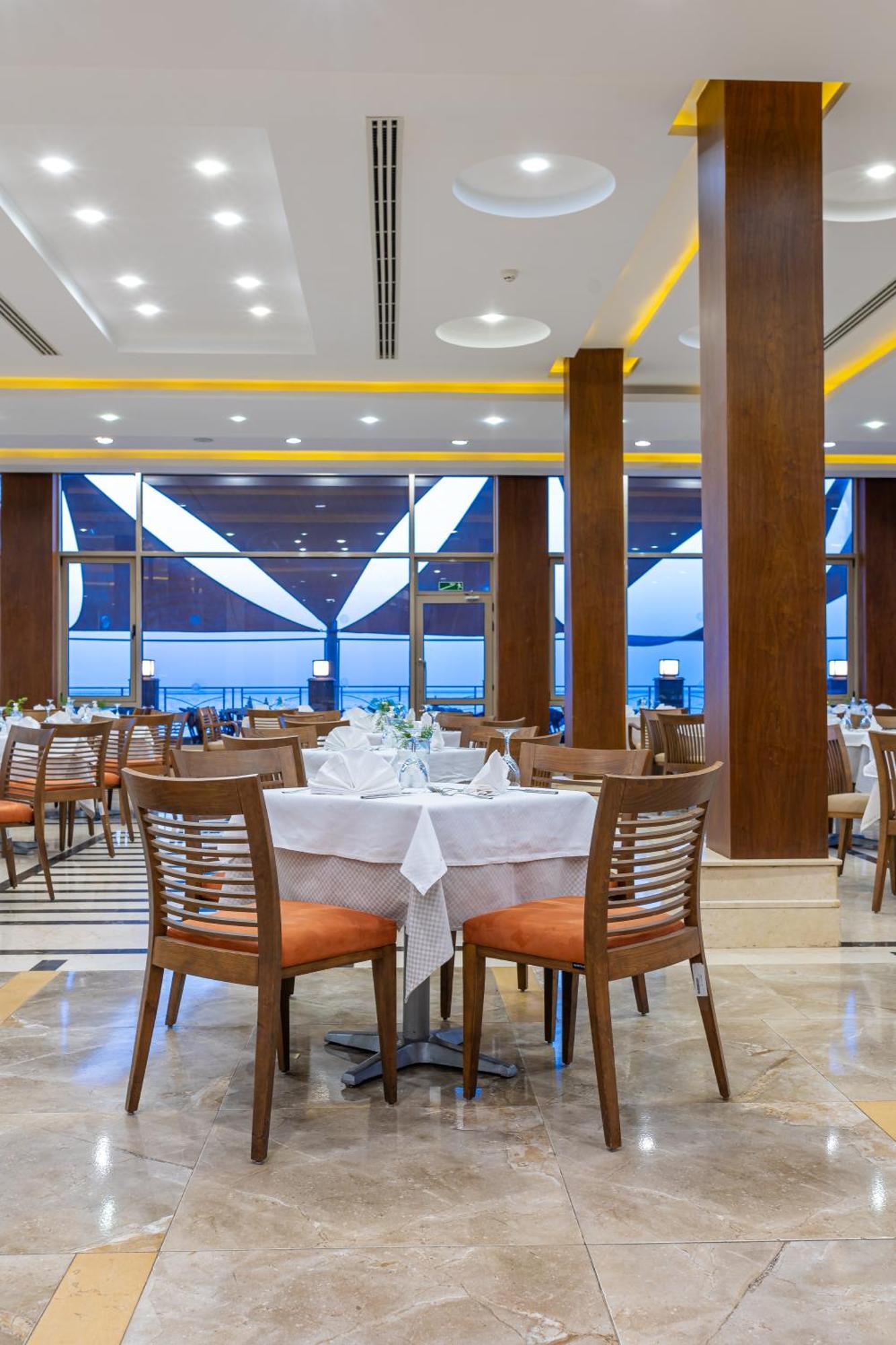 Serenity Alpha Beach - Ex Serenity Makadi Beach Eksteriør billede Restaurant